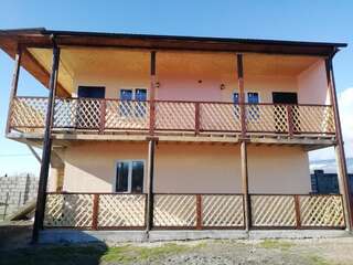 Фермерские дома В гостях у Адо Сухум-0